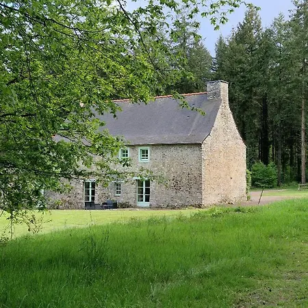 Сasa de vacaciones Paimpont: De La Haute Fenderie Paimpont