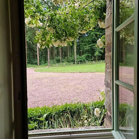 Сasa de vacaciones Paimpont: De La Haute Fenderie